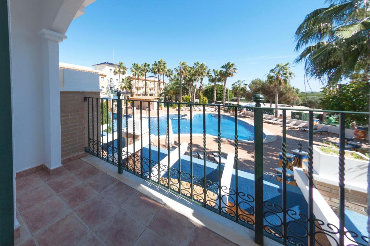 Hotel La Laguna Spa & Golf Сиудад Кесада Екстериор снимка