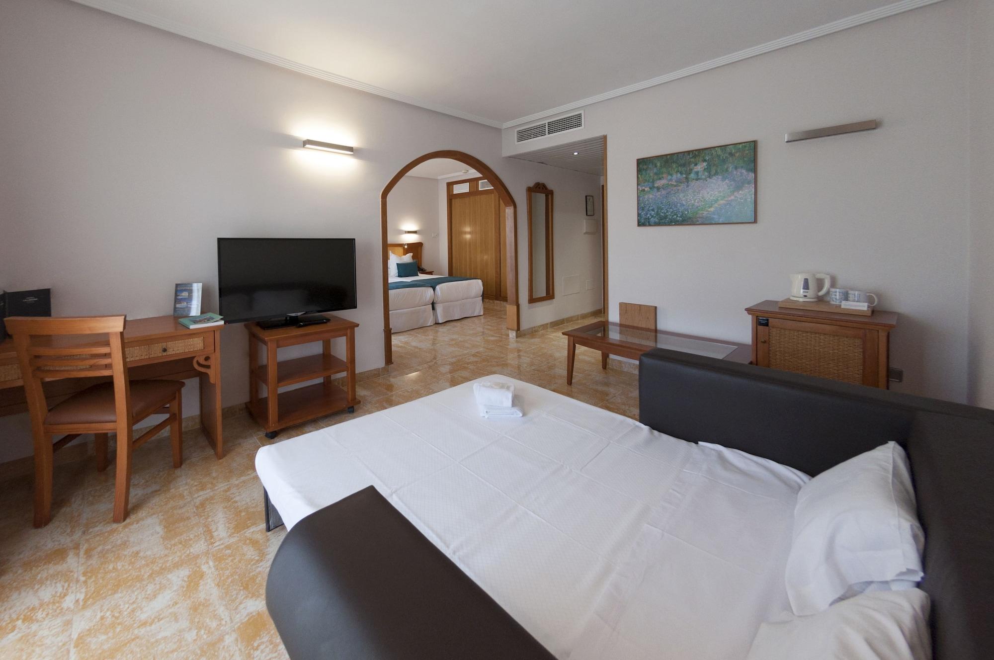 Hotel La Laguna Spa & Golf Сиудад Кесада Екстериор снимка