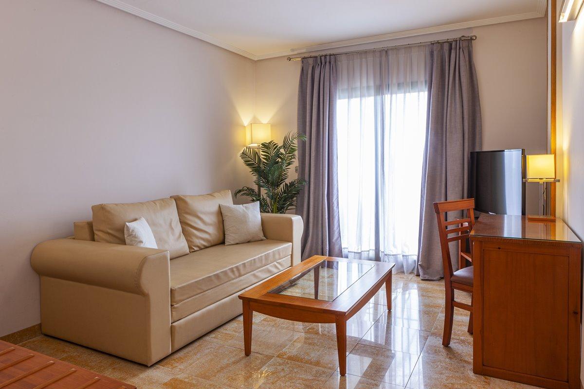 Hotel La Laguna Spa & Golf Сиудад Кесада Екстериор снимка
